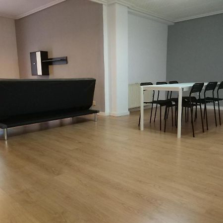 Piso Para Grupos En Logroño Extérieur photo